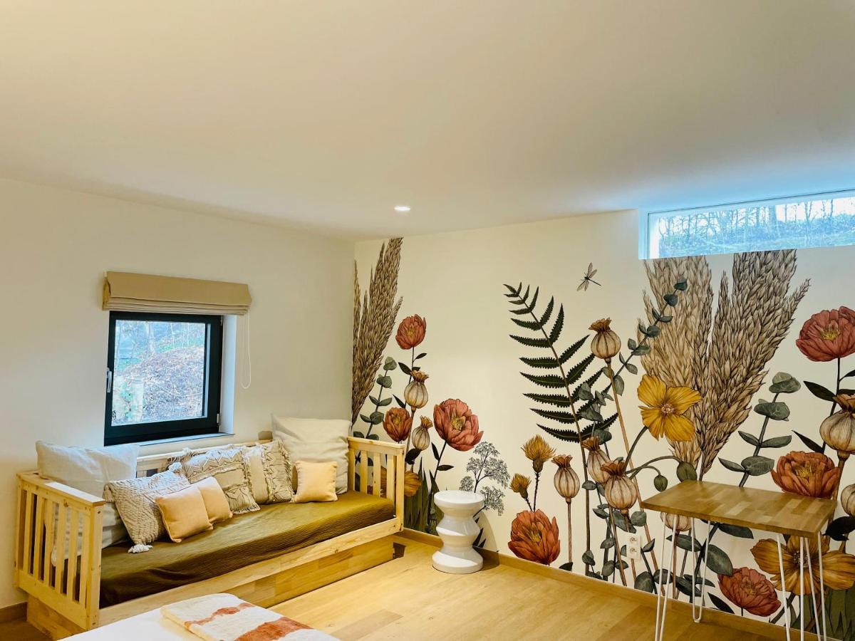 La Bel Echappee Bed & Breakfast โอเบล ภายนอก รูปภาพ